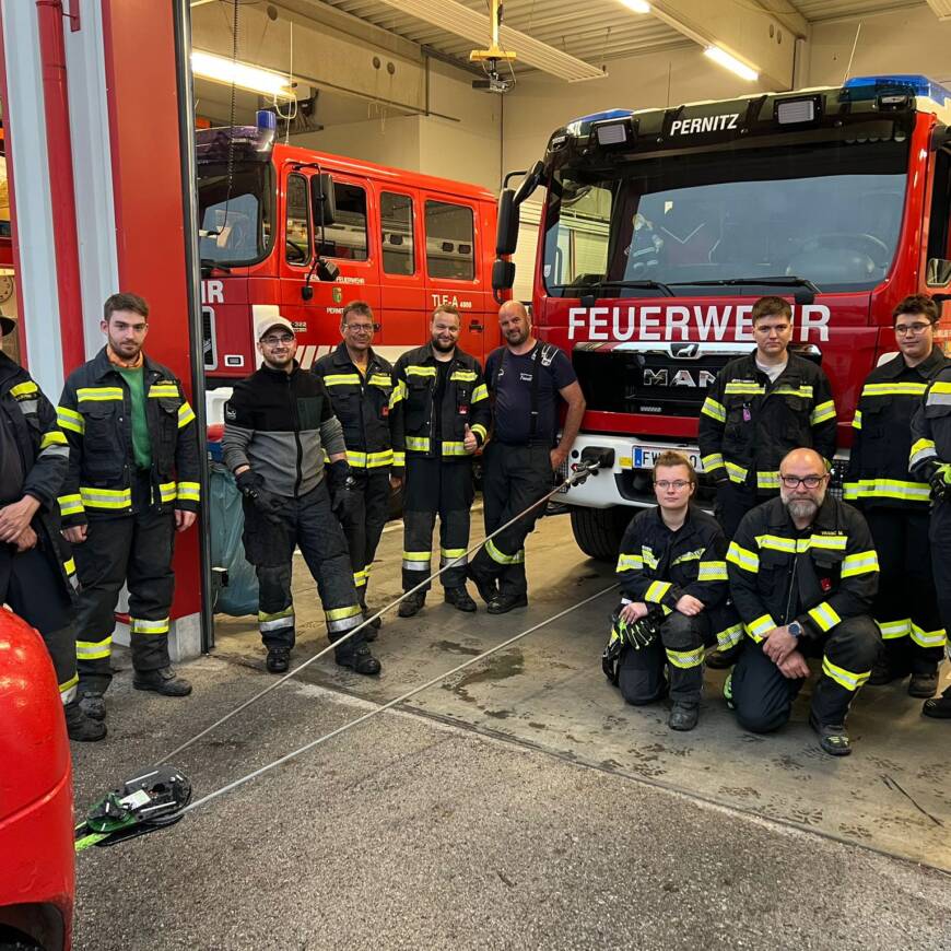 60er Übung: Anschlagmittel und Seilwinde